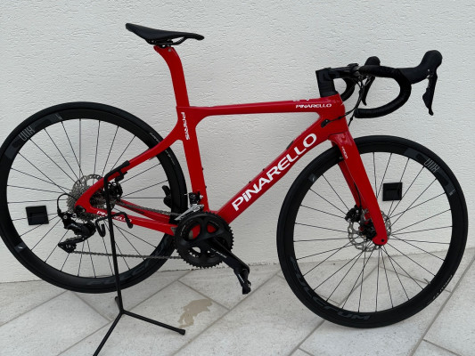 PINARELLO PARIS DISC (Nálunk vásárolt!)