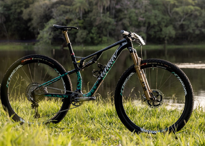 AZ EURÓPA BAJNOK – WILIER URTA MAX SLR TESZT