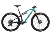 Új színben kapható a Pinarello Dogma XC - az új XTR Di2-val