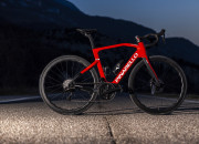 ELEKTROMOS SZALONCUKOR PINARELLO MÓDRA - PINARELLO NYTRO E ROAD-SZÉRIA MODELLBEMUTATÓ