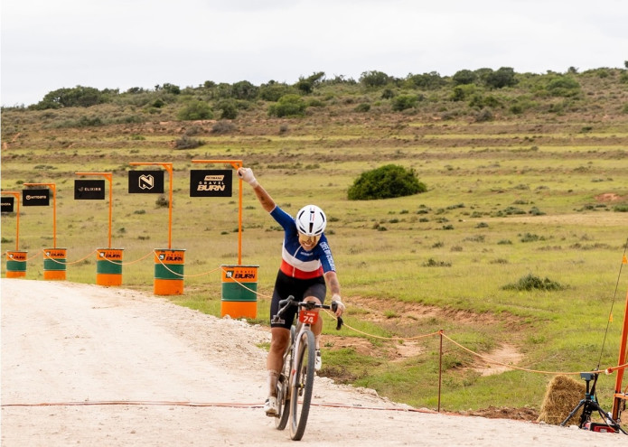 PAULINE FERRAND-PREVOT A FRANCIA NEMZETI BAJNOK GRAVEL-BEN!