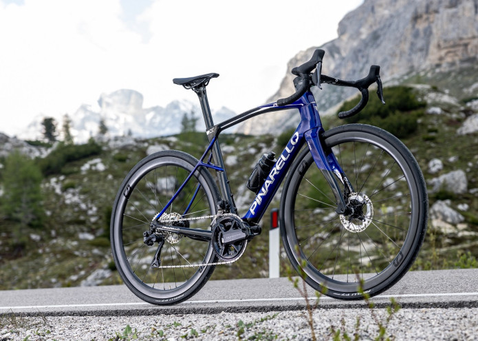 PRÉMIUM ENDURANCE ORSZÁGÚTIK MINDENKINEK – PINARELLO X5, X7 ÉS X9 MODELLBEMUTATÓ