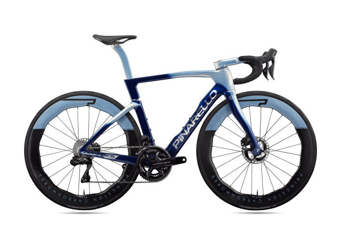limitált szériás Dogma F - a Pinarello első GranTour győzelmének ötvenedik évfordulójának emlékere!