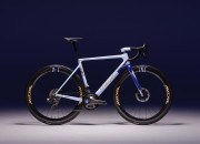 20 DARABOS LIMITÁLT SZÉRIÁS VERTICALE SLR-EL RUKKOLT KI A WILIER